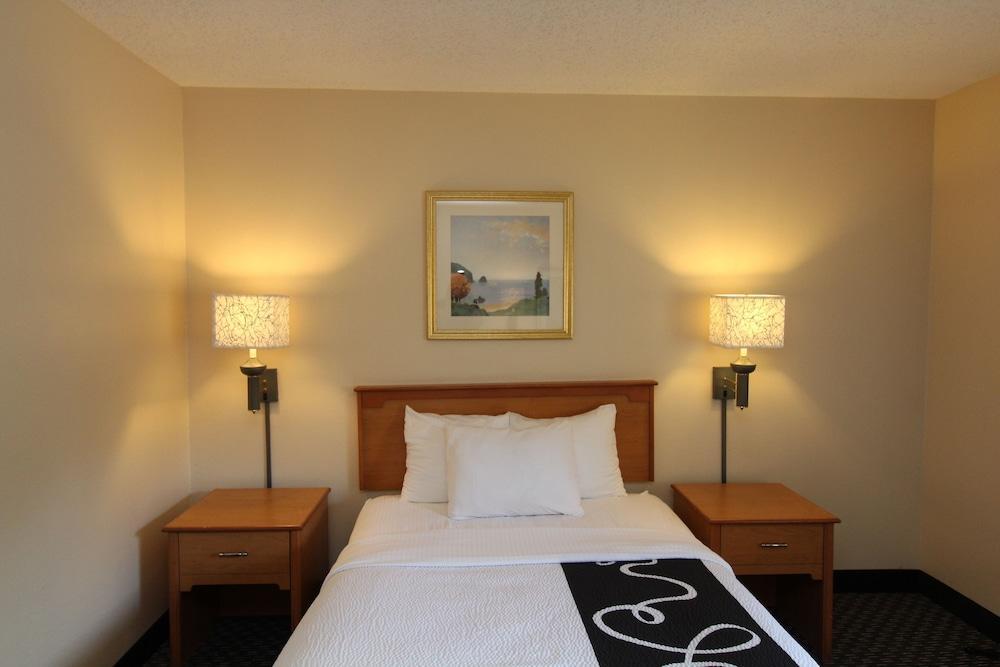 La Quinta By Wyndham Tampa Fairgrounds - Casino Hotel Mango Kültér fotó