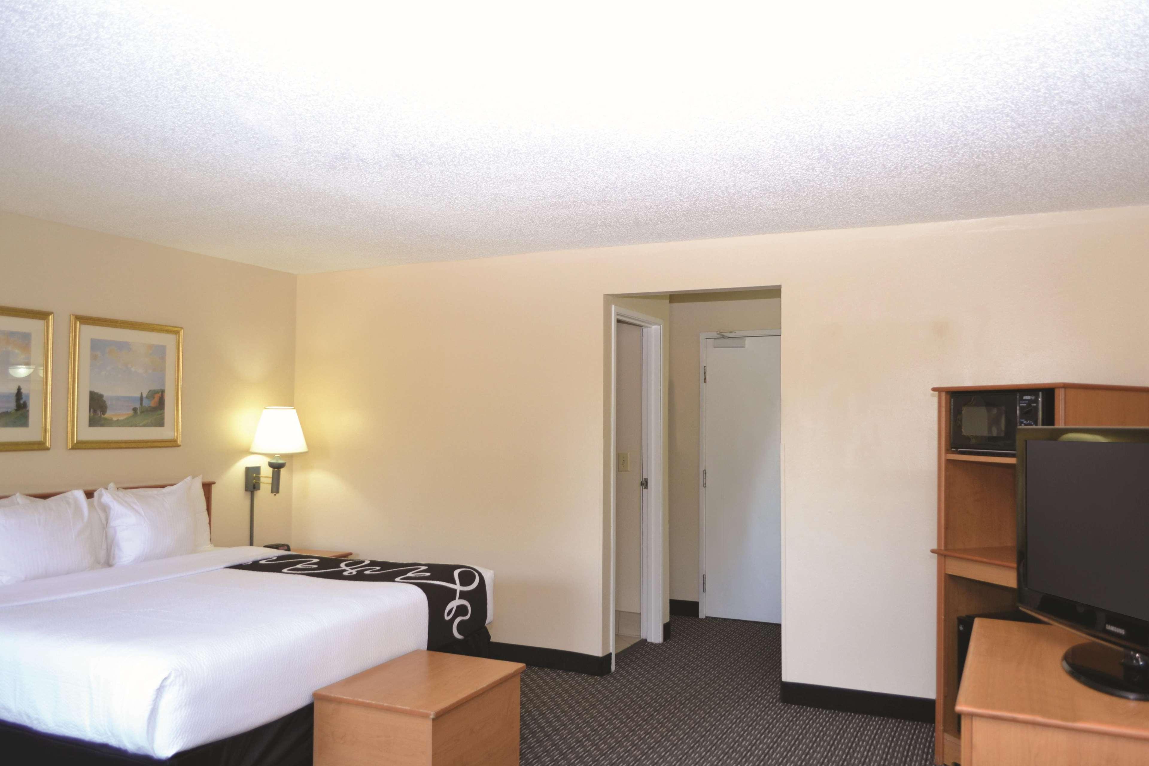 La Quinta By Wyndham Tampa Fairgrounds - Casino Hotel Mango Kültér fotó