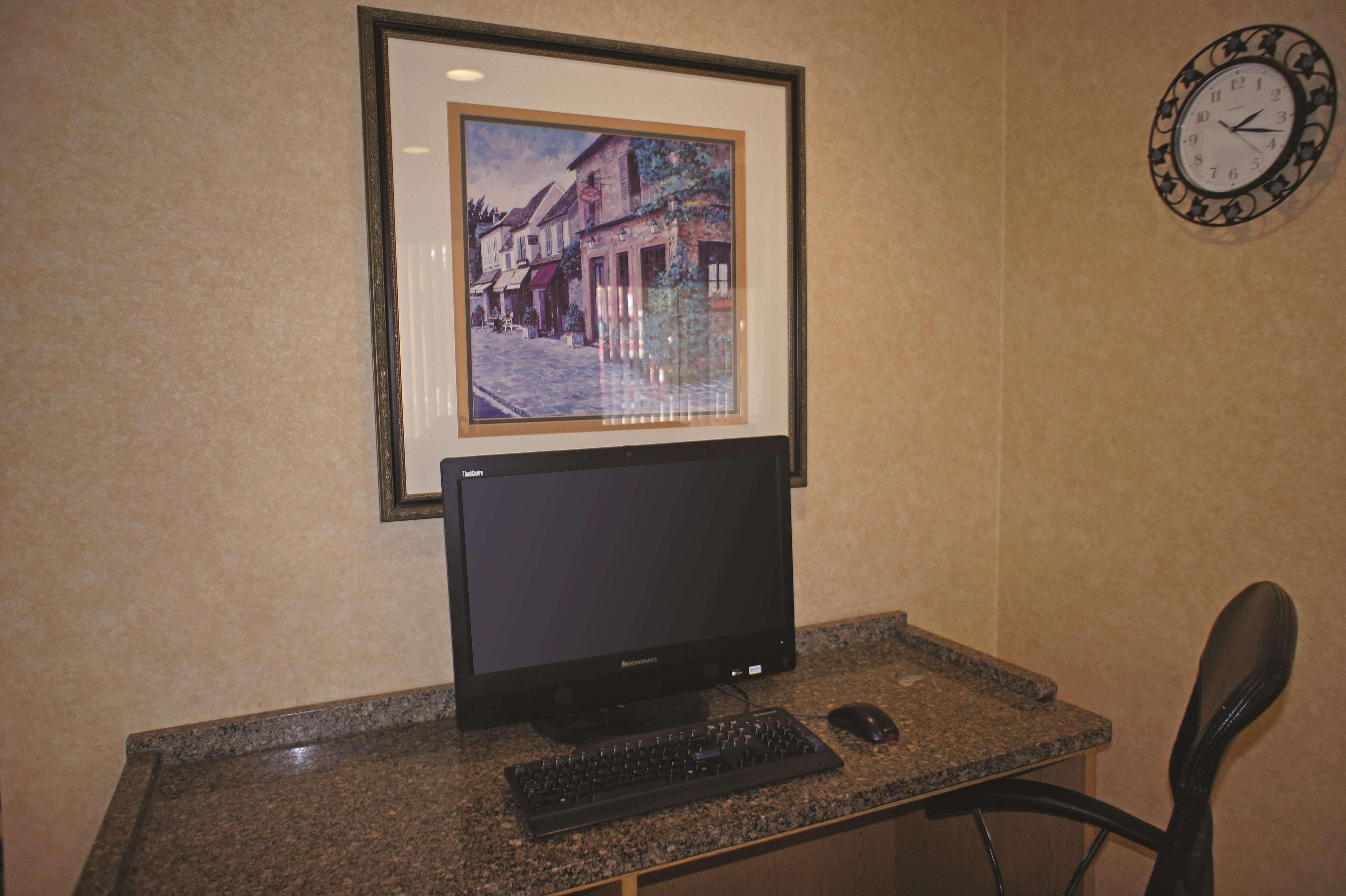 La Quinta By Wyndham Tampa Fairgrounds - Casino Hotel Mango Kültér fotó